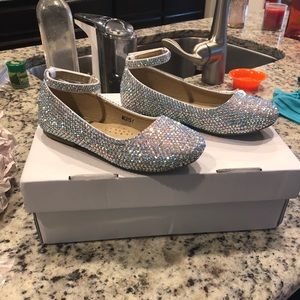 Size 1 Marc defang rhinestones shoes